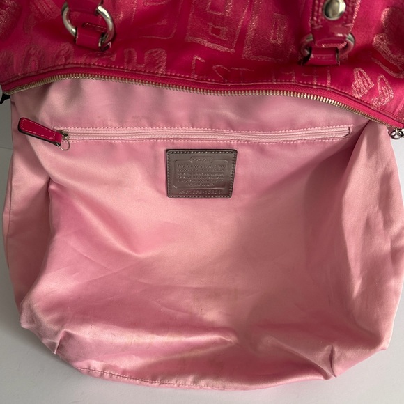 Coach Poppy Storypatch Limited Edition Hot Pink Tote - Picture 5 of 16